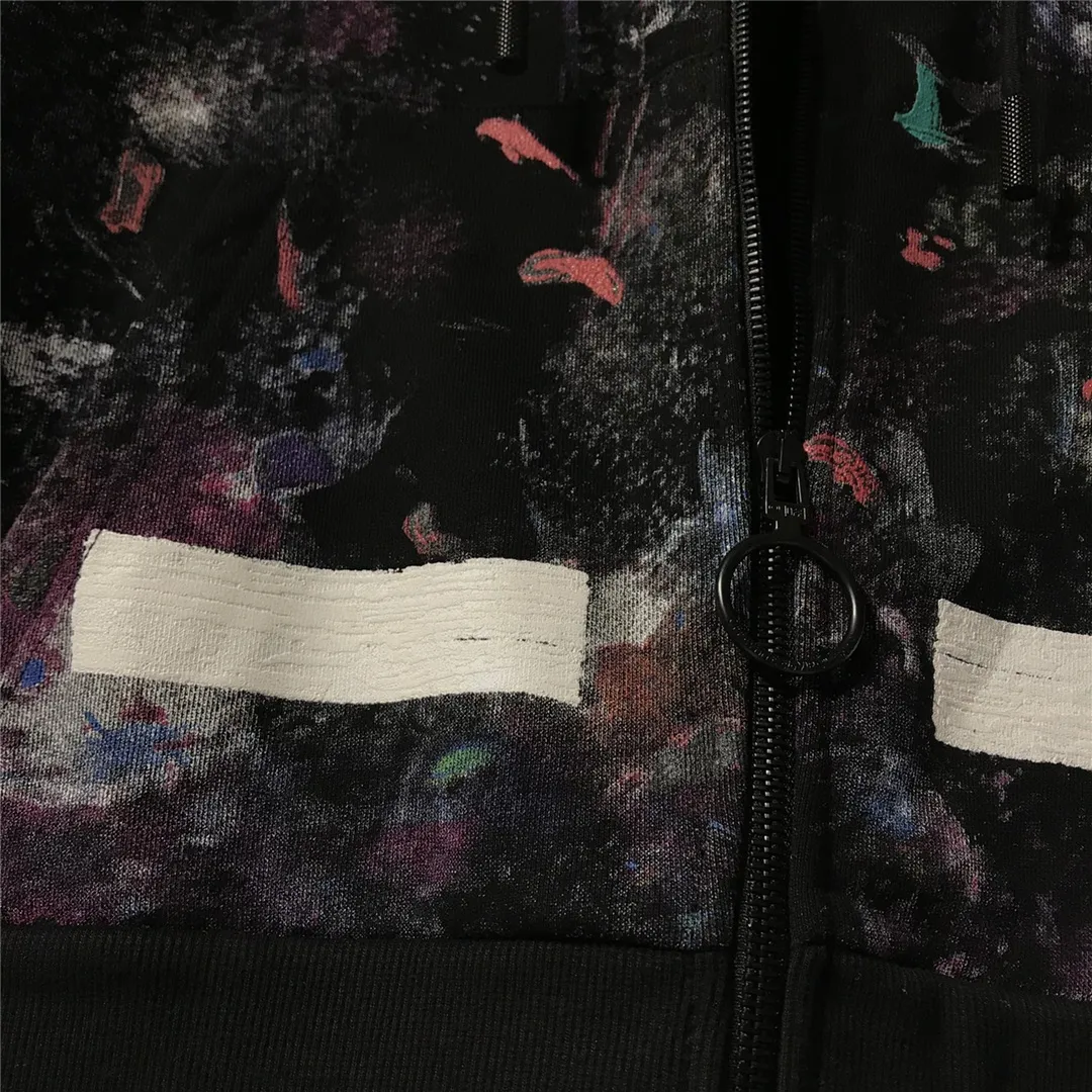 The top tested version for spring and autumn OFFWHITE Starry Sky Fireworks Melbourne Limited Ink Splash Hoodie Hooded Zip Jacket Sweatshirt Fabric: Made of custom-made (more than 490 grams - double-ply large terry fabric at the counter) high-weight fabric made into clothes that look more textured, soft to the touch, super thick, classic version, small dropped shoulders, micro silhouette! Pay attention to the important points~ The weight of more than 490 grams is not exaggerated and does not contain water. Those sellers who brag about the weight can only deceive novice customers. But when you get our goods, the weight and sinking are right there. You can taste it yourself, and the texture does not lie! (100% cotton fabric, no pilling) The white arrows on the back + the stripes on the arms are all made of foam and have a feel and protrusions. The fireworks color system is obtained through contrasting printing. There are eight panels in the whole body. Seven color sets and eight panels are printed in eight times. The first layer is gray, the second layer is white, the third layer is yellow, the fourth layer is green, the fifth layer is blue, the sixth layer is purple, the seventh layer is orange. The last layer is arrow paint printing. The seven colors are layered on each other, which will also create new colors. The arrows on the back and the front squares are first glued and then hung in four layers. The paint has an obvious concave and convex feeling. Quality speaks for itself in the details. The blue letters are electrostatic three-dimensional flocking, which is done separately and then printed through high-temperature thermal transfer‼ ️It can be called a fake killer, you can see that every detail on the clothes is ceiling craftsmanship‼ ️ Size chart